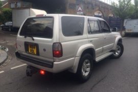 Toyota Hilux SURF 3.0