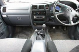 Toyota Hilux Double Cab Pick Up 2.5