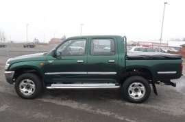 Toyota Hilux Double Cab Pick Up 2.5