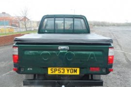 Toyota Hilux Double Cab Pick Up 2.5