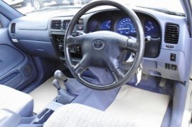 Toyota Hilux Double Cab Pick Up 2.5