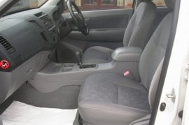 Toyota Hilux Double Cab Pick Up 2.5