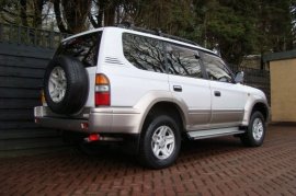 Toyota Land Cruiser 2.7