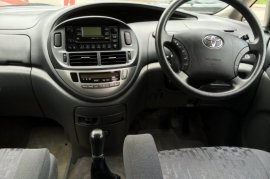 Toyota Previa 2.0