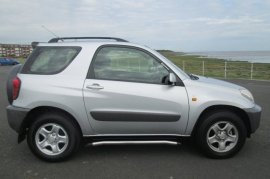 Toyota RAV4 1.8