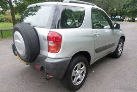 Toyota RAV4 1.8