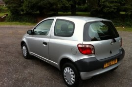 Toyota Yaris 1.0