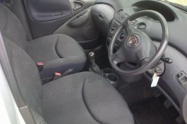 Toyota Yaris 1.3