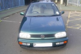 Volkswagen Golf 1.8