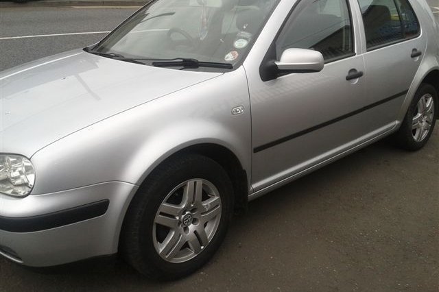 Volkswagen Golf 1.9