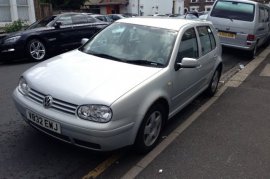 Volkswagen Golf 1.9
