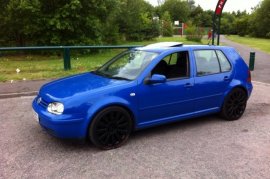 Volkswagen Golf 1.8