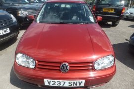 Volkswagen Golf 1.8