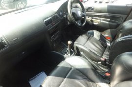 Volkswagen Golf 1.8