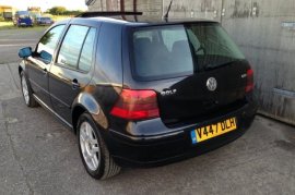 Volkswagen Golf 1.8