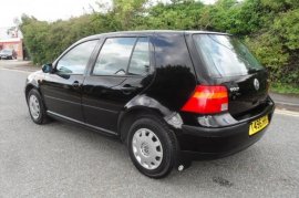 Volkswagen Golf 1.6