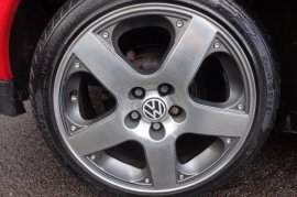 Volkswagen Golf 2.0