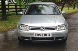 Volkswagen Golf 1.6