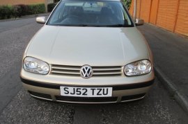 Volkswagen Golf 1.9