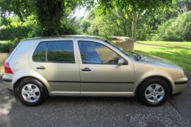 Volkswagen Golf 1.9