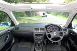 Volkswagen Golf 1.6