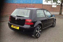 Volkswagen Golf 1.9