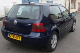 Volkswagen Golf 2.0