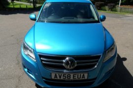 Volkswagen Tiguan S 2.0