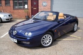 Alfa Romeo Spider 2.0