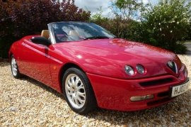 Alfa Romeo Spider 2.0