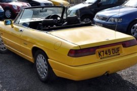 Alfa Romeo Spider 2.0