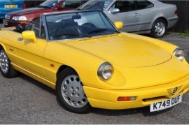 Alfa Romeo Spider 2.0