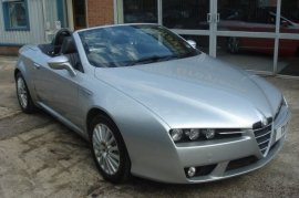 Alfa Romeo Spider 3.2