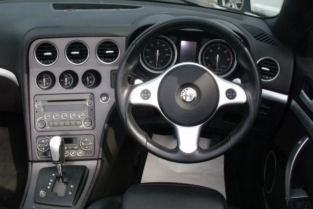 Alfa Romeo Spider 2.4