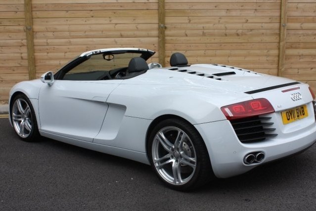 Audi R8 4.2