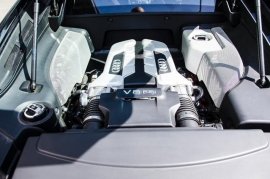 Audi R8 4.2
