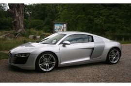 Audi R8 4.2