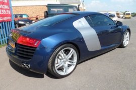 Audi R8 4.2