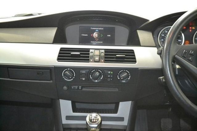 BMW 5 SERIES 2.5