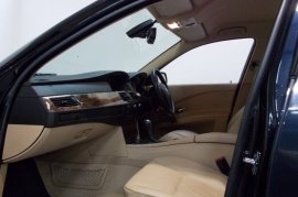 BMW 5 SERIES  2.5