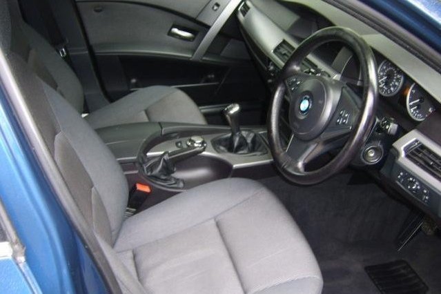 BMW 5 SERIES  2.5
