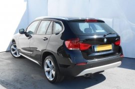 BMW X1    2.0