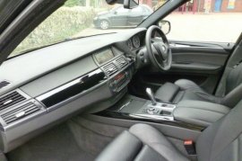 BMW X5 4.8