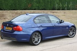 BMW 3 SERIES 320i Sport Plus