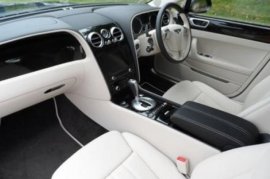 Bentley Continental Flying Spur6.0