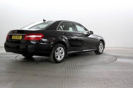 Mercedes E200 1.8 CGi BlueEFF SE