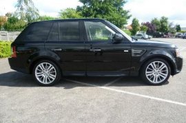 Land Rover Range Rover Sport 3.0 TDV6 HSE