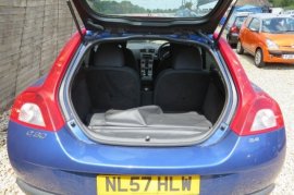 Volvo C30 2.4i