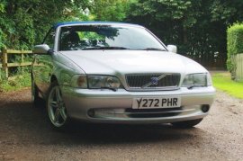 Volvo C70 2.0