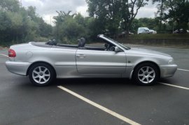 Volvo C70 2.0